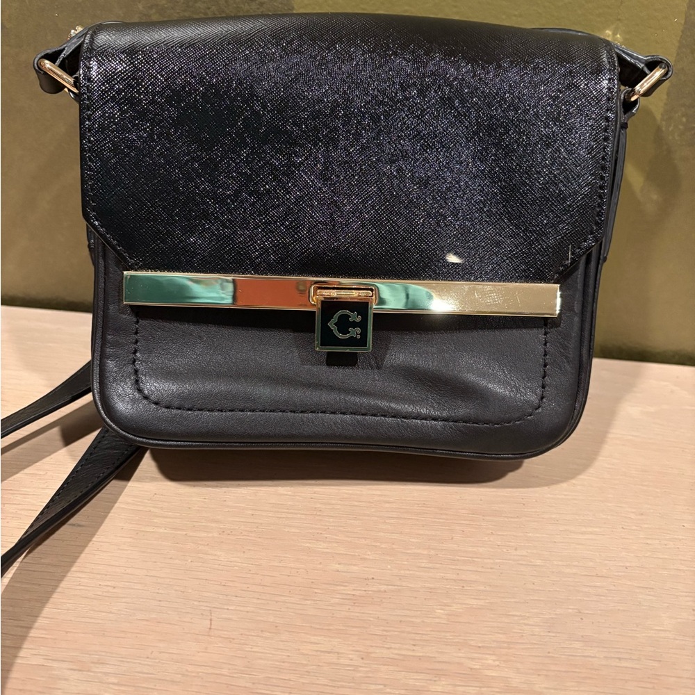 C Wonder Vintage Black Leather Crossbody Bag